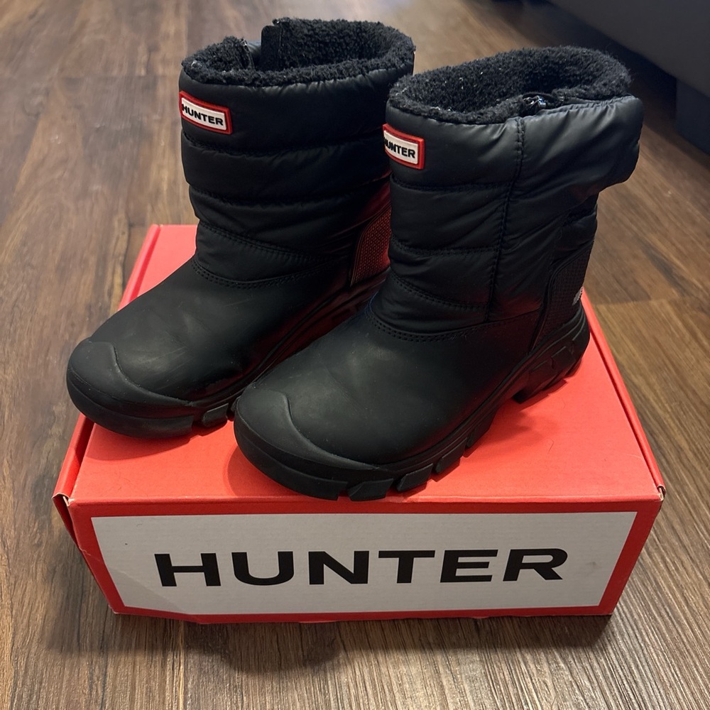 Hunter Kids Black Quilted Boots